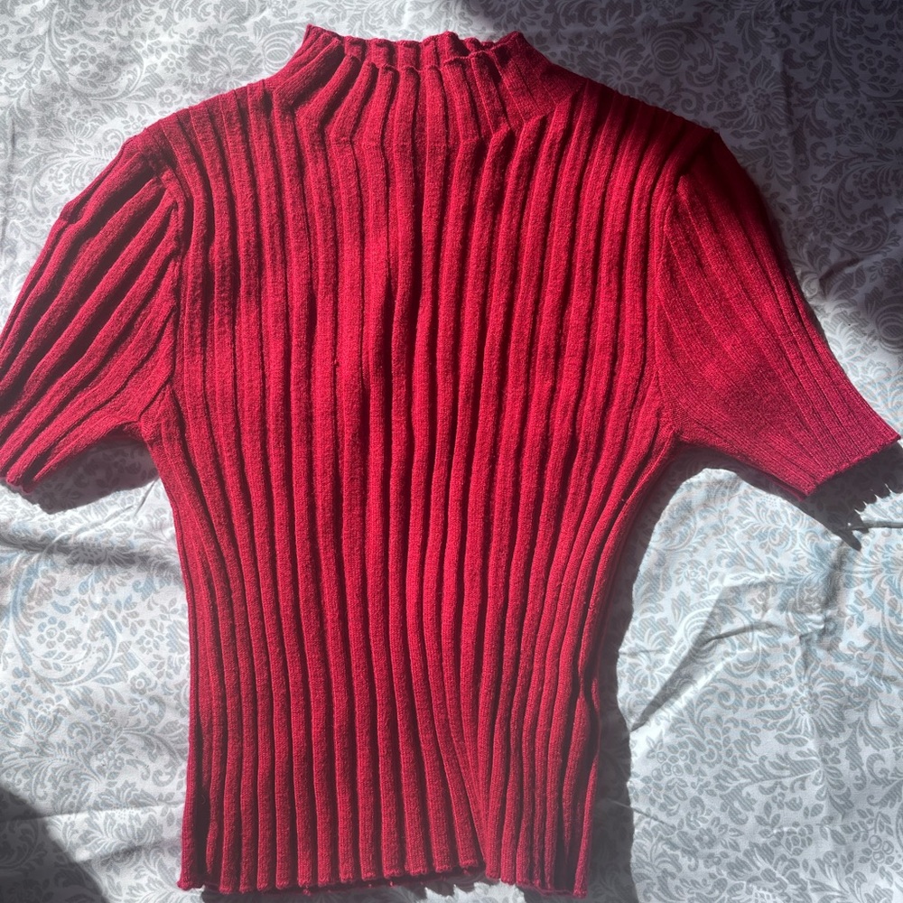 Crop sweater